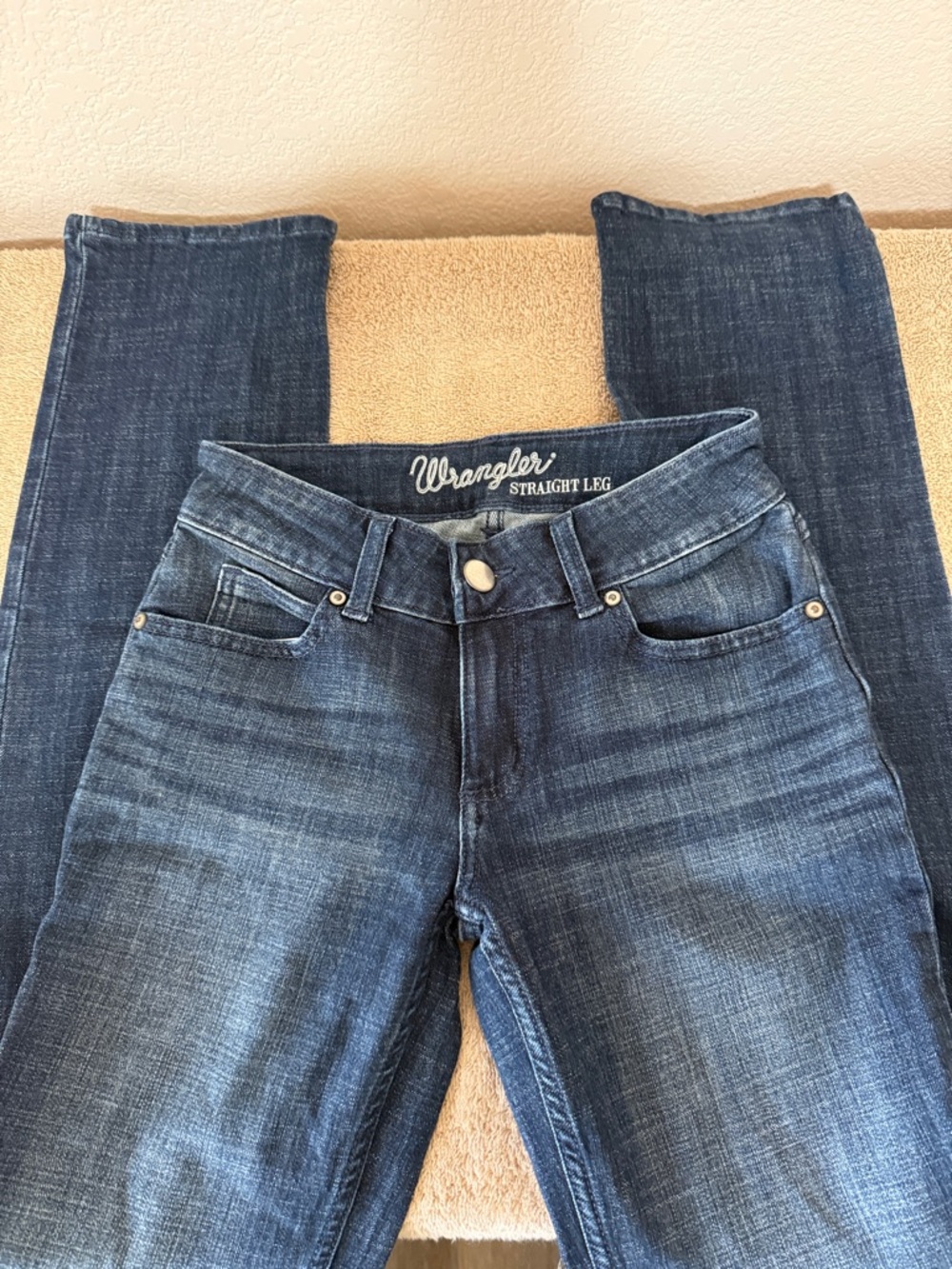 Wrangler Women's Straight Leg Jeans - Indigo Wash